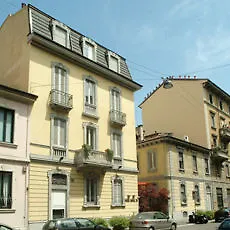 Otel Town House 31 Milano