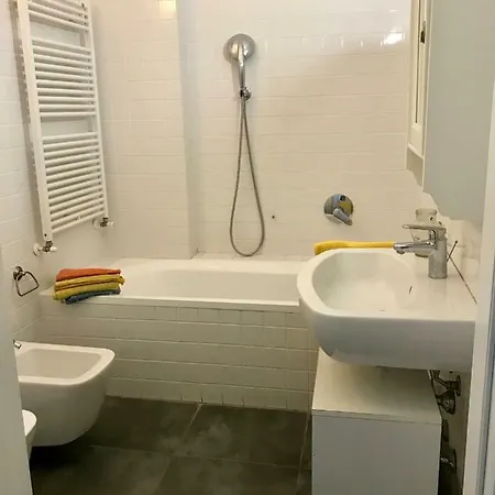 Cozy Naviglio Pavese Apartment