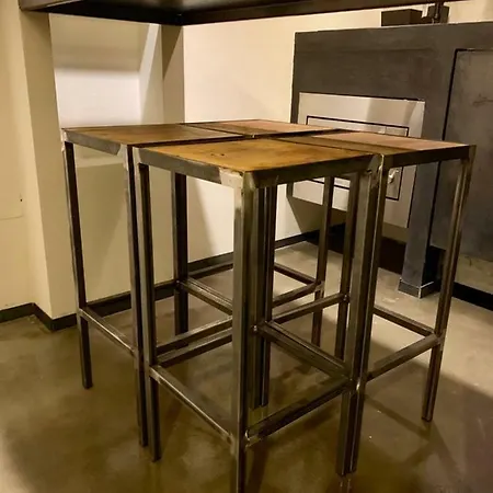 Fra Storia E Modernità *