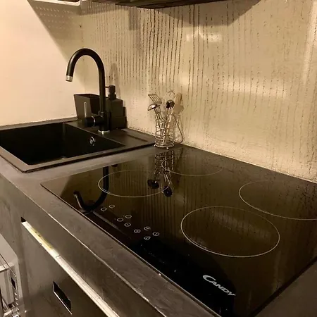 Fra Storia E Modernità Appartement Milan