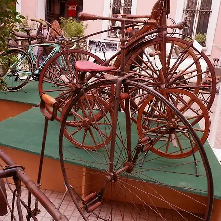 Il Bosco Di Nora Apartamento Milão