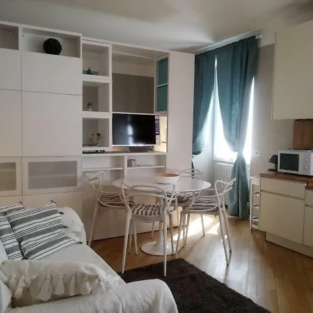 Apartamento So Close To Castle! *