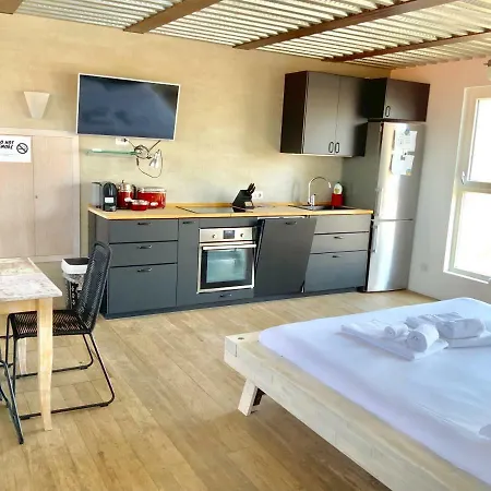 Appartement Luxury Unique View Near Main Station Milaan