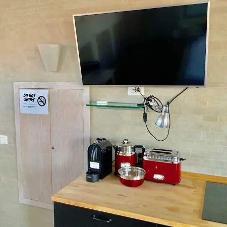 Luxury Unique View Near Main Station *