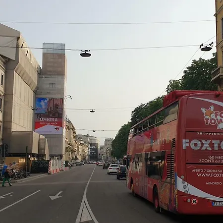 Castaldi 18 - A Portata Di Mano * Milano