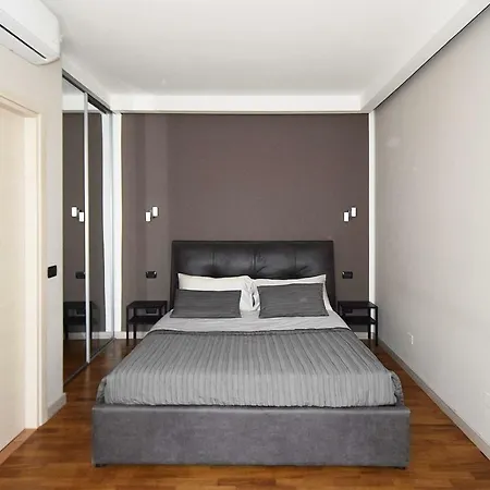 Co&mo A 16 Minuti Da Duomo 아파트