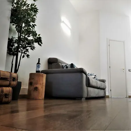 아파트 Beautiful Open-space Loft