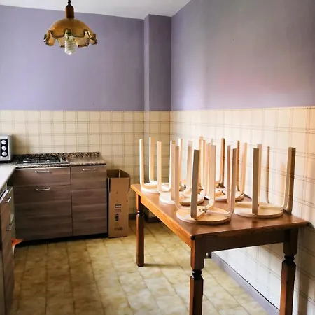 Πανσιόν Stanze Via Barnaba Oriani *