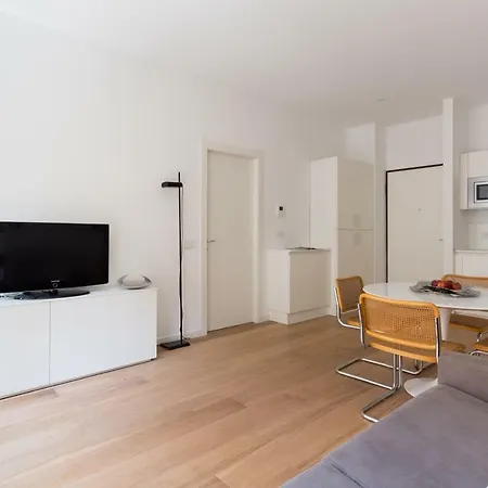 Апартаменты Meravigli 16 - B - Duomo Center Elegant