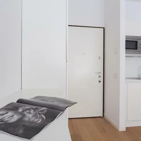 Meravigli 16 - B - Duomo Center Elegant Апартаменты