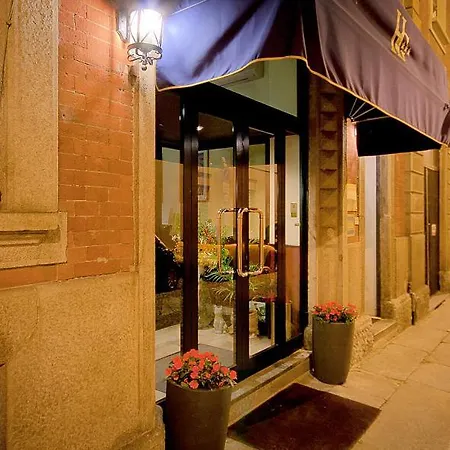 Genius Downtown Hotel