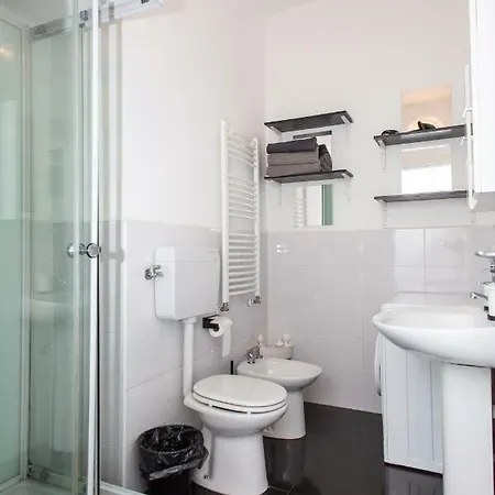 Bilocale Zona 200metri Da Stazione Apartmán Milán