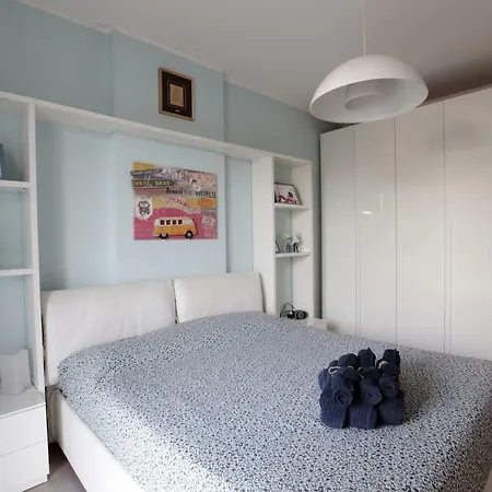 Apartment In Fondazione Prada Mailand
