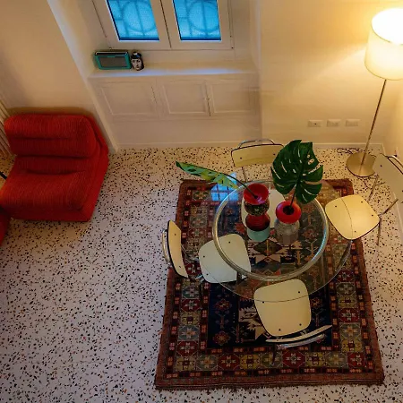 Secret Garden In The Heart Of Isola * Milánó