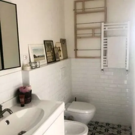 Newly Restored Private With En-suite Bathroom Milan