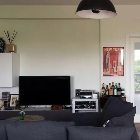Newly Restored Private With En-suite Bathroom Homestay *