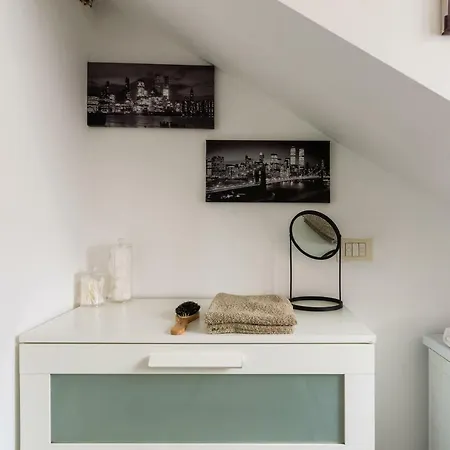 Joivy Top-floor Studio By Vittorio Formentano Park Apartment *