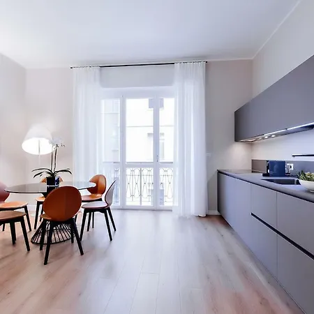Manzoni Clc Apartment