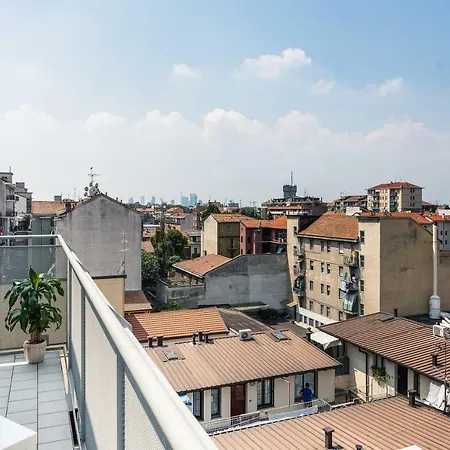 Bright And Spacious In Milan! Milán