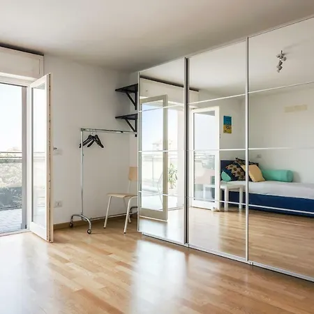 Apartamento Bright And Spacious In Milan! Milán