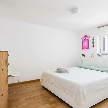 Bright And Spacious In Milan! Apartamento