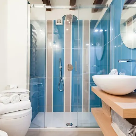 Nocleg ze śniadaniem Moscova Luxury Mediolan