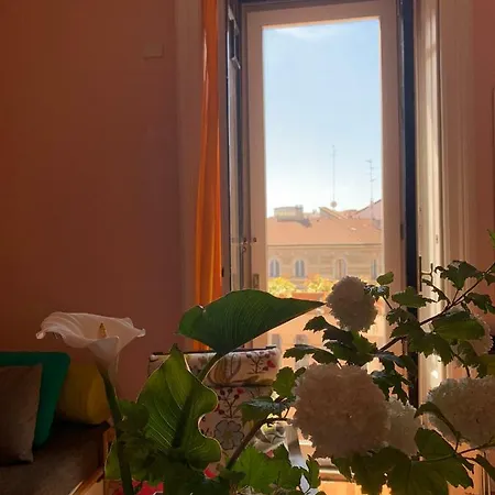 Milano Centrale B&B Monolocale-Studio Bed and Breakfast