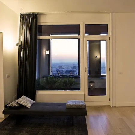 Apartahotel Domux Torre Velasca Milán