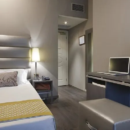 موزارت فندق 4*