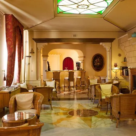 Regency Hotel Milán