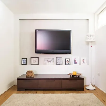 公寓 Stylish Loft With Garden, 8 Guests, 3 Bedrooms