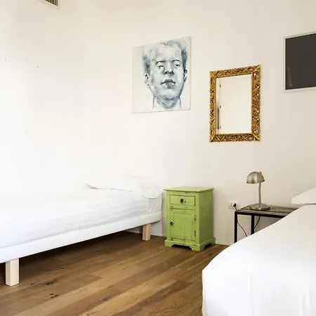 公寓 Stylish Loft With Garden, 8 Guests, 3 Bedrooms 米兰