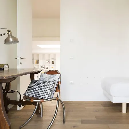 Stylish Loft With Garden, 8 Guests, 3 Bedrooms 米兰