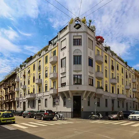 House Of Frames Nocleg ze śniadaniem Mediolan