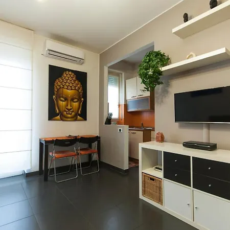 High Rise Flat Near Metro Stop Apartment