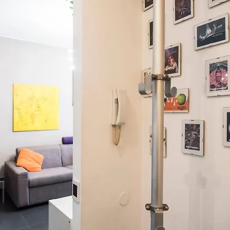 High Rise Flat Near Metro Stop Apartment Mailand