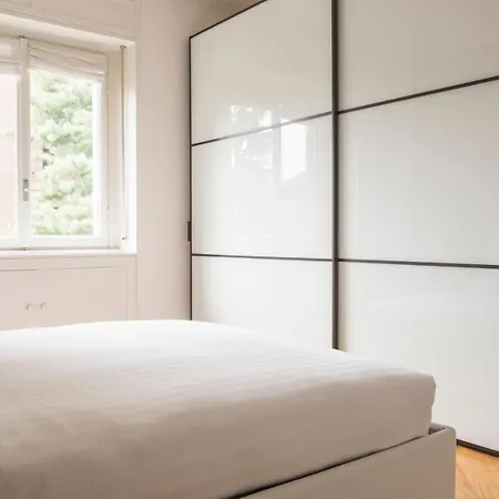 Cosmopolitan Home, 2 Bedrooms, 2 Bth, 5 Guests Lägenhet *