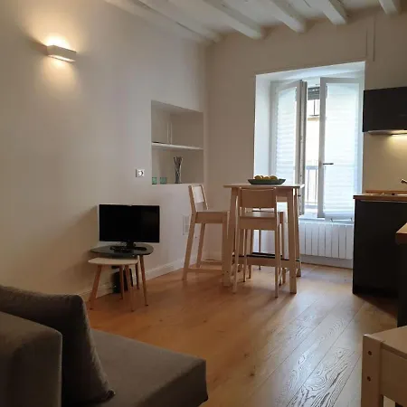 Castaldi 18 - A Portata Di Mano Apartmán *