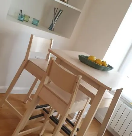 Castaldi 18 - A Portata Di Mano