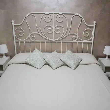 Cascina Gobba 3* Mediolan