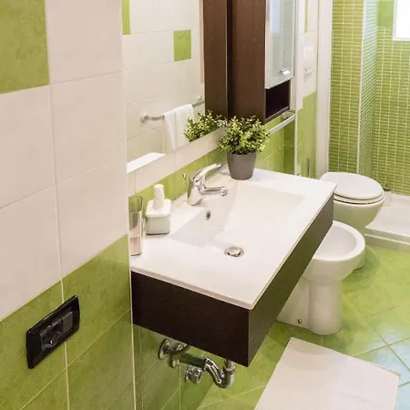 Sweet 2 Bedrooms In Center Lägenhet Milano