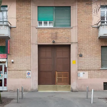 Sweet 2 Bedrooms In Center Lägenhet *