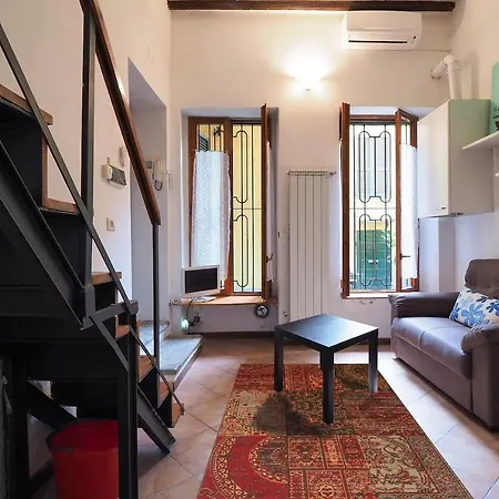 Primopiano - Ripa Apartman *