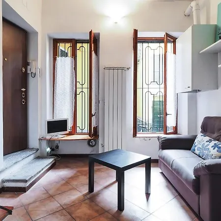 Primopiano - Ripa Apartman *