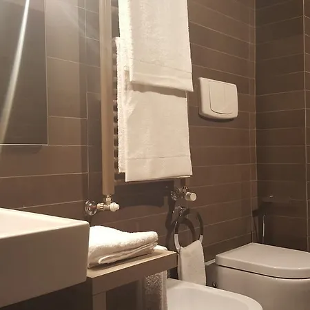 Отель Fifty House 5*