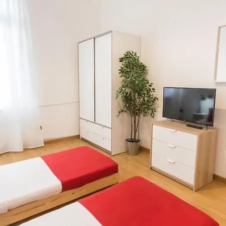 Lägenhet Sweet 2 Bedrooms In Center Milano