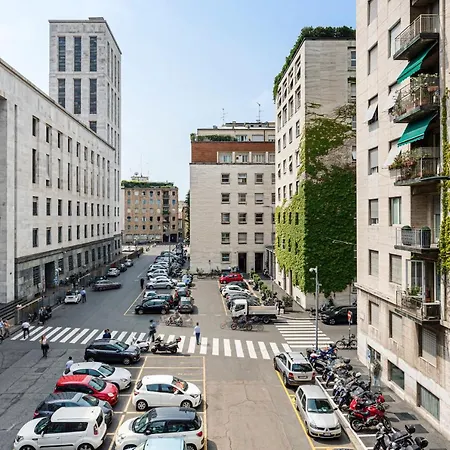 Apartment Hostmate -milano - Via Freguglia - Guastalla *