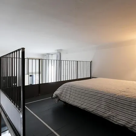 Italianflat - Navigli & Bocconi Suites Pensjonat Mediolan