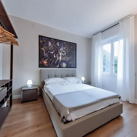 Manzoni Clc Apartment