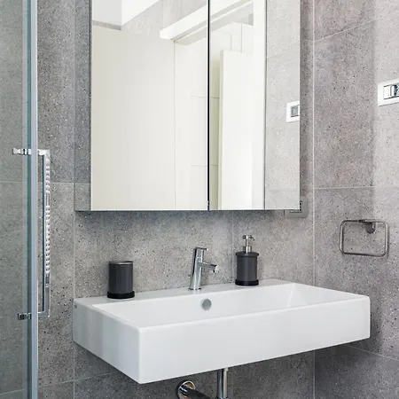 Lejlighed Hostmate -milano - Via Freguglia - Guastalla